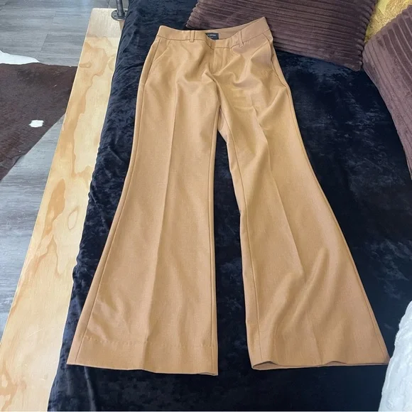Banana Republic Sculpted Bootcut Pant - Picture 3 of 12